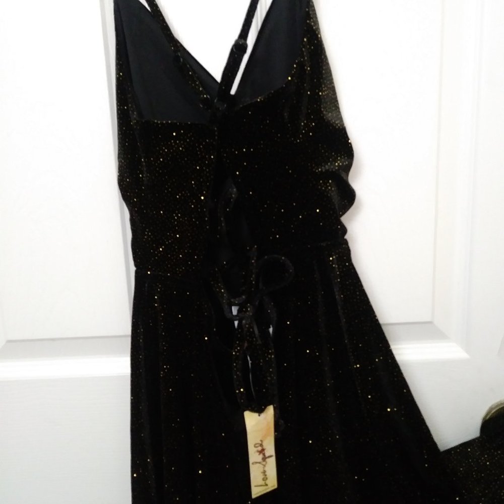 Juniors Black Shimmery Velvet Lace-Up Back Skater Dress - Picture 9 of 12